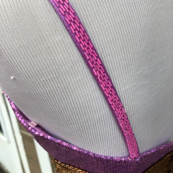 Beaded evening gown with fit and flare floral - Picture 6 of 8